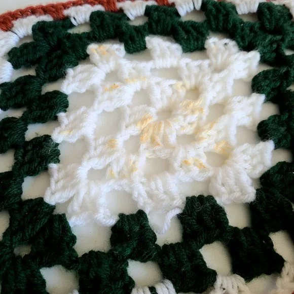 Granny square multicolored throw blanket Afghan. - Picture 11 of 11